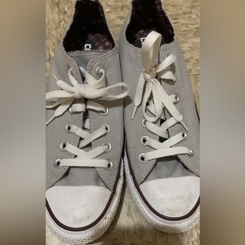 Women’s Converse Chuck Taylor all star
Gray Plaid Double Toque sneakers size 9